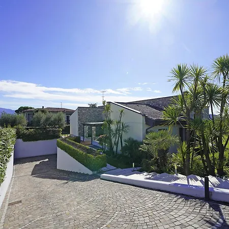 Vila Mary By Wonderful Italy San Felice del Benaco